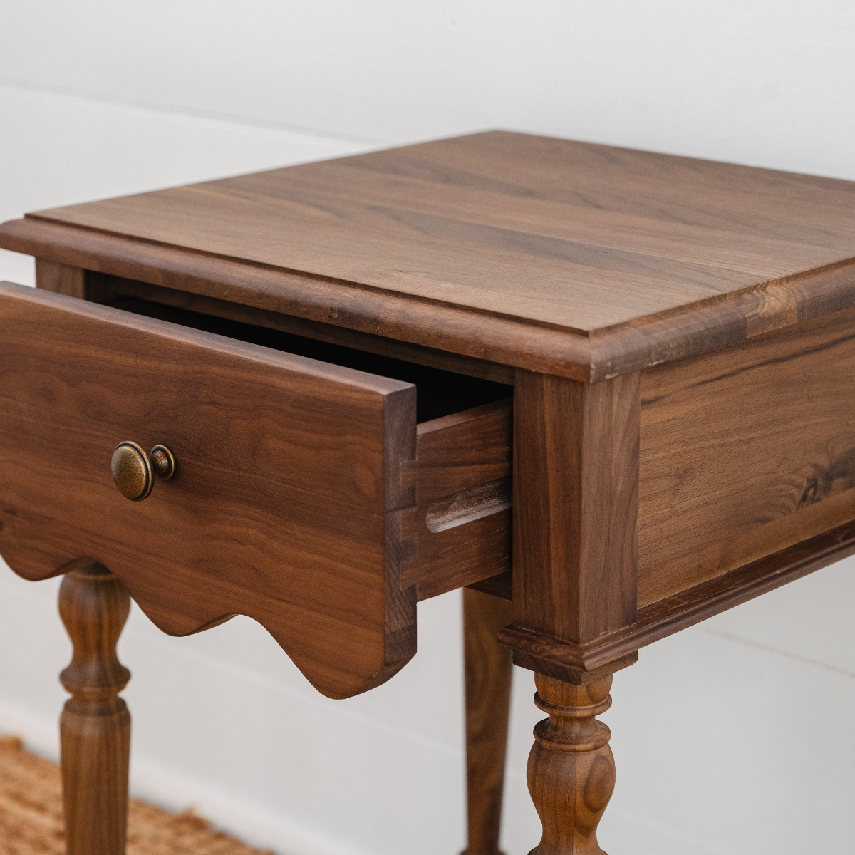 Evie Bedside Table Walnut (EU)